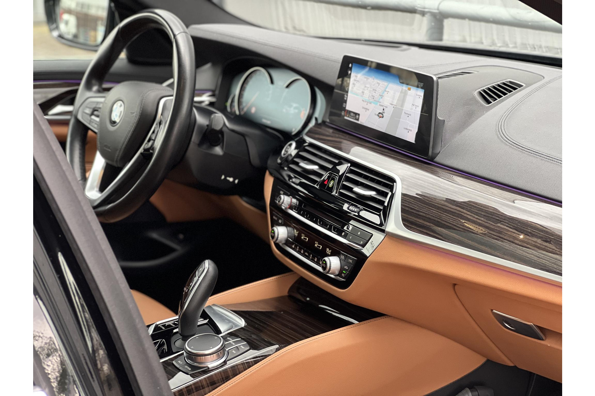 BMW 5 Serie 520d High Executive*DAKJE*HUD*CRUISE*NAVI.PROF*LED